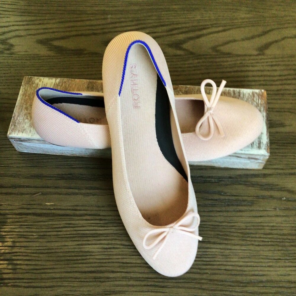 Practically  NEW Rothy's The Ballet Flat Color Ballerina (blush) SIZE 10